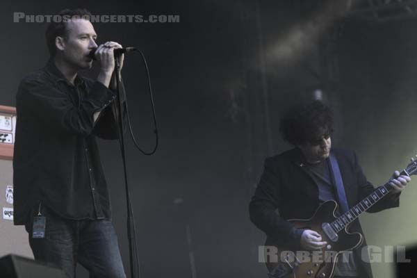 THE JESUS AND MARY CHAIN - 2007-08-25 - SAINT CLOUD - Domaine National - Grande Scene - 